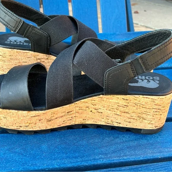Sorel Black and Tan Platform Sandals - Picture 2 of 7